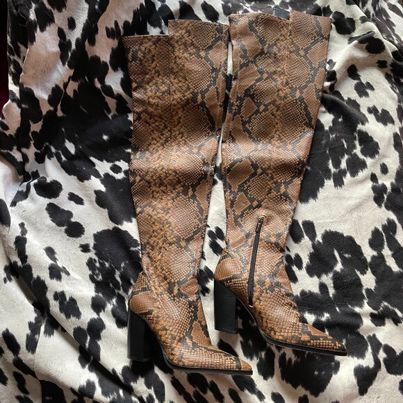 Vince Camuto Cottara Over-the-Knee Boots (OTK) | Snakeskin | Women’s 8 - Picture 2 of 7